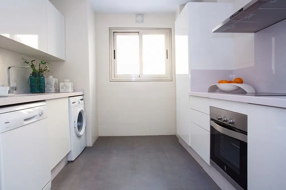 Livin4Malaga Platinum Beach Apartment