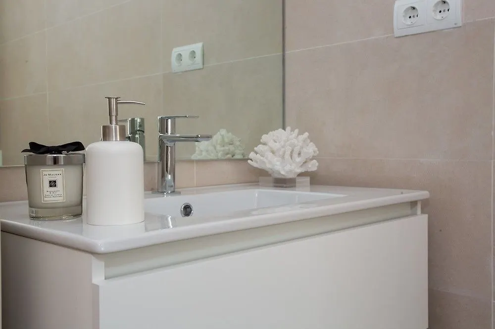 Livin4Malaga Platinum Beach Apartment Malaga